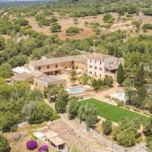 Farm stay Son Sureda
